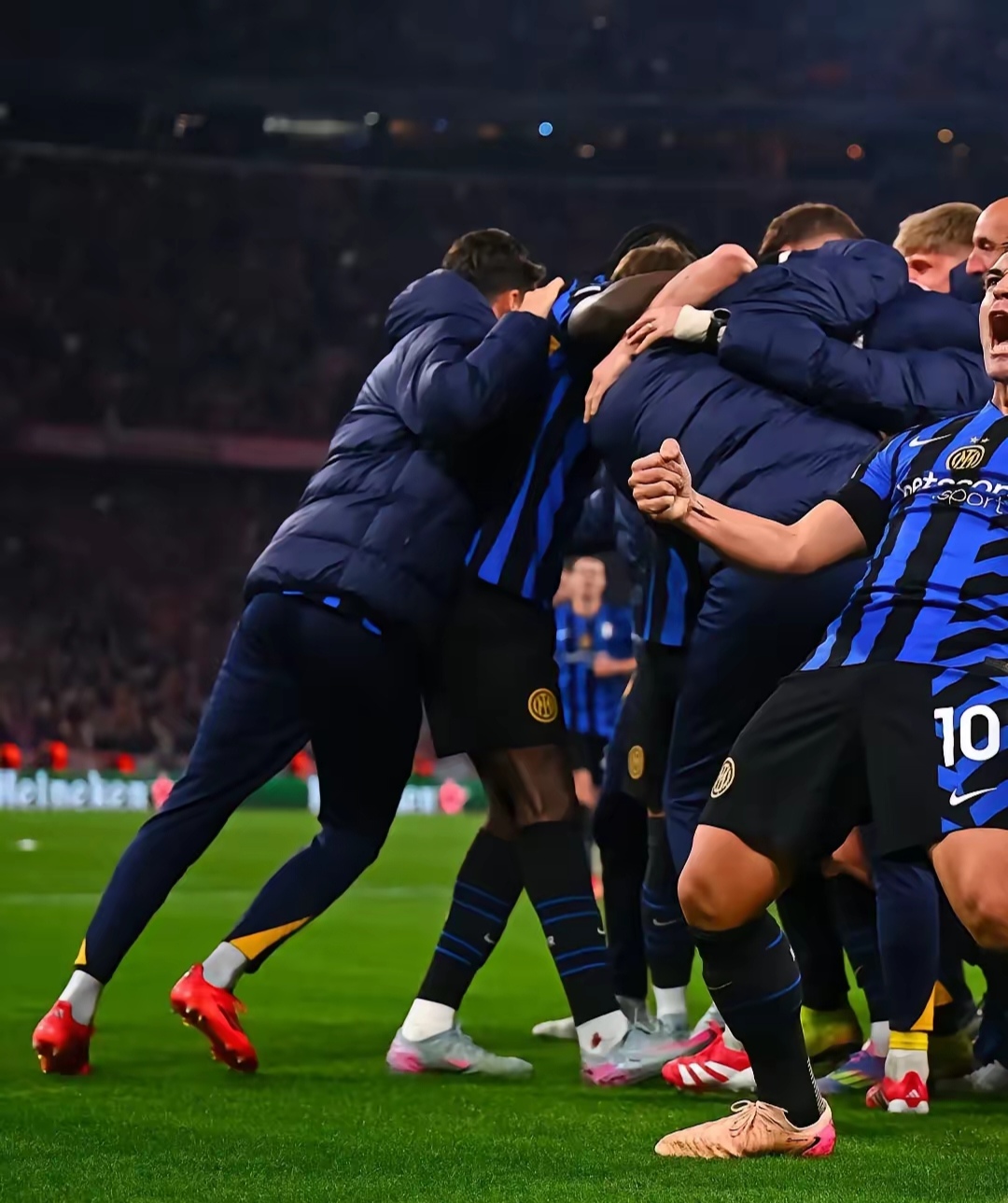 包含拜仁慕尼黑迎欧冠关键赛，冲刺阶段主帅复盘，目标明确，细节决定成败的词条-九游网址