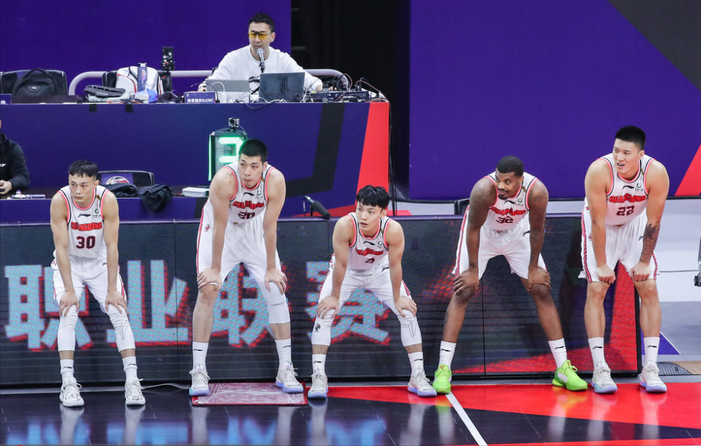 包含集结日法国杯传出新动向，广厦男篮战术微调，管理层表态——震撼外界，临场指挥获称赞的词条-九游网页版