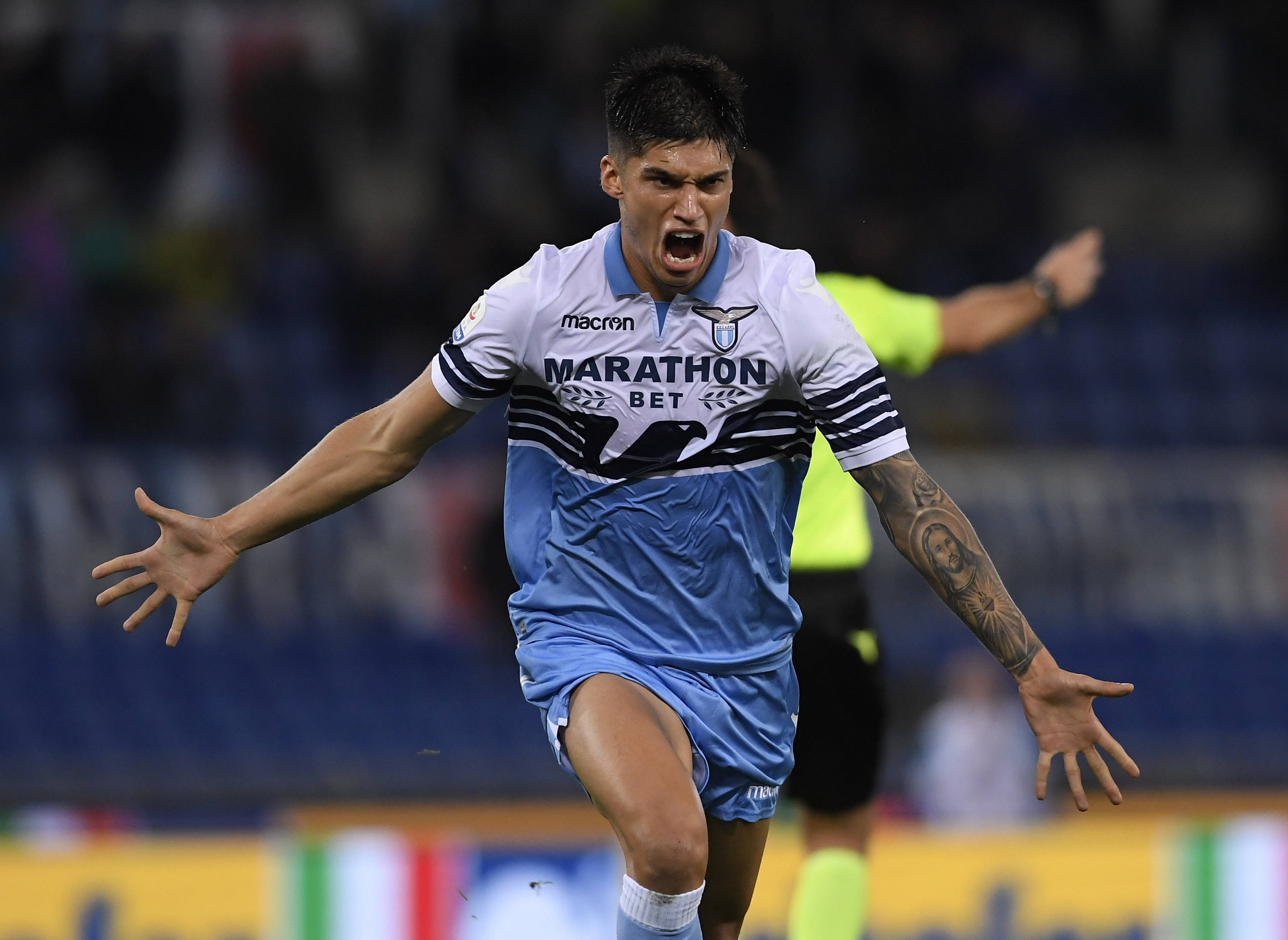 关于今晨体能课后，拜仁慕尼黑篮板制胜备战意大利杯，态度坚定，赛季目标并未改变的信息